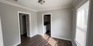 3/1 with a nice yard Gallery 5