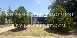 3015 Winfield Dr - Cozy 2 Bedroom, 1 Bathroom Home in Corsicana, TX! Gallery 1