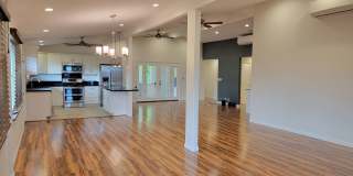 Large Single-Family Home. Split ACs.  (RRLLC) Gallery 4
