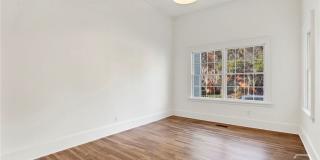 105 E Gwinnett Street unit: 1 Gallery 21