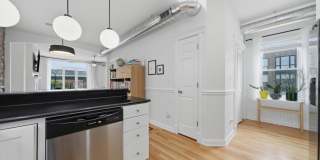 5302 N Winthrop Avenue Gallery 14