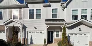 3 Bedroom 2.5 Bath Townhome is the Madison Park area!!! $500 off the 1st Full Month's Rent!!! Gallery 1