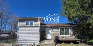 Two-story home in a walkable location, just minutes from Yakima Valley College, featuring long driveway parking Gallery 1