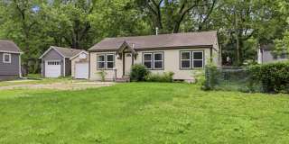 5508 Maple Street Gallery 1