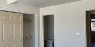 2545 E Spring St Unit 3 Gallery 21