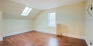 200 Woodward Avenue Gallery 10