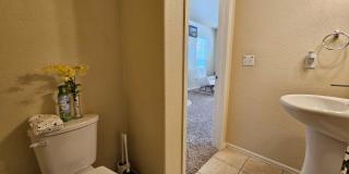 3 Bed 3 bath house in 80916! Gallery 7