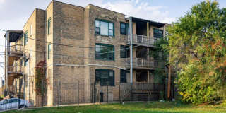 6133 South Indiana Ave., Gallery 1