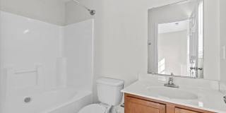 Spacious 3-Bedroom Townhome in Ganyard Farm Gallery 10