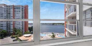 1351 NE Miami Gardens Dr Gallery 7