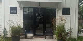 2826 North 28th Street Gallery 1