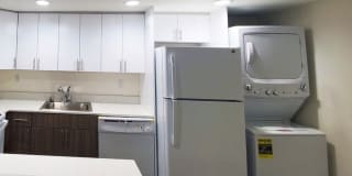 Country Club Towers Gallery 22