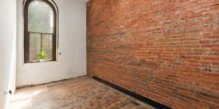 1520 Green Street Gallery 19