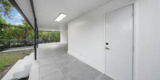 1935 SW 24th Ter Gallery 18
