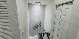 3318 W 106th Ter Gallery 10