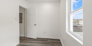2550 KENSINGTON Avenue Gallery 10