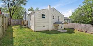 806 Washington Avenue Gallery 24