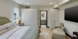 118 N Orlando Ave unit: 201 Gallery 9