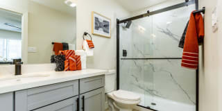 Westlake Apartments Gallery 8