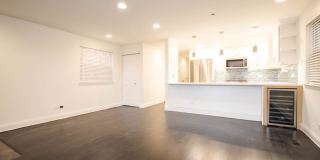 1471 N LARRABEE Street Gallery 3