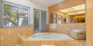 72056 Palm Haven Drive Gallery 54