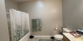Spacious 2 Bed / 2 Bath Townhome at Fountain View | Morgantown, WV Gallery 11