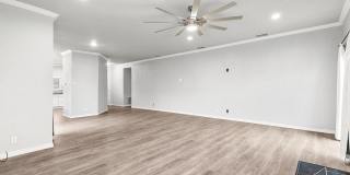 5930 Valley Wood Gallery 20