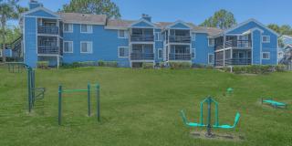 Verandahs at Hunt Club Gallery 18