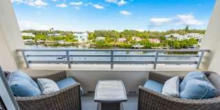1709 North Tamiami Trail Gallery 9