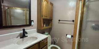 609 N 13th St Gallery 22