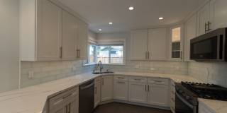 Remodeled Pacific Grove 2-Bedroom with Gourmet Kitchen Gallery 10