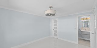 3220 Bayview Drive unit: 302 Gallery 9