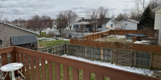 Beautiful 4 BR on Bloomington's east side Gallery 16