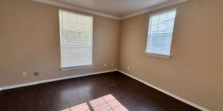 3 bed 2.5 baths with new paint, carpet and appliances in Chickasha! ready for move in! Gallery 1