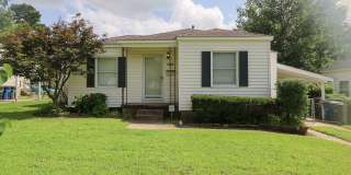 3 Bed | 1 Bath | Mid Town | $1400 Gallery 3