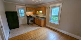 216 Brooks Avenue - Apt 3 216 Brooks Avenue - Apt 3 Gallery 1