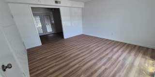 852 Garnet St Gallery 2