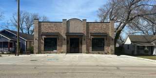 207 N Main Street Gallery 1