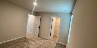 Rooms in 4 Bedroom Home at Laughing Gull Dr Rooms in 4 Bedroom Home at Laughing Gull Dr Gallery 25