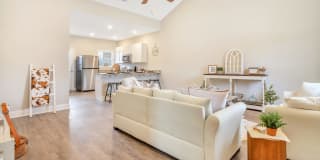 117 Waybill Circle Gallery 1