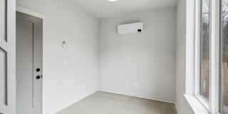 Stunning End Unit 2 bedroom 2 bath East Nashville Townhome with garage Gallery 8