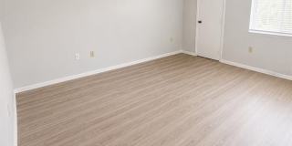 112 CYPRESS Court Gallery 7