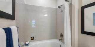 Ltd. Med Center Gallery 8