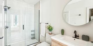 The Luxe Gallery 23