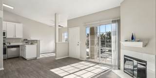 Sedona at Lone Mountain Apartments Gallery 24