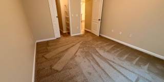 2/2 Oakleaf Townhome! Amenities! Garage Parking! Gallery 4