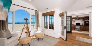 1228 W Oceanfront Gallery 17