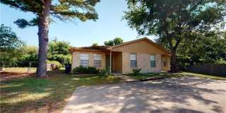 317 Columbia Court Gallery 1