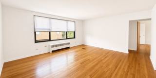 2839 West Rosemont Avenue 2839 West Rosemont Avenue Gallery 1