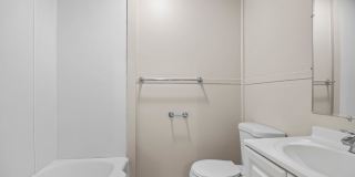 3 Bedroom 1 Bath 2 Stall Detached Garage Gallery 5